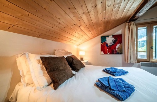Saint-Jean-dʼAulps Bed & Breakfast | Chalet Elisthur Room N°4