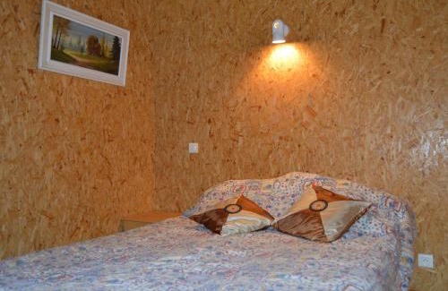 Orsennes House | Chalet en pleine nature à Orsennes avec étang à proximité, idéal pour 6 personnes et animaux admis - FR-1-591-170
