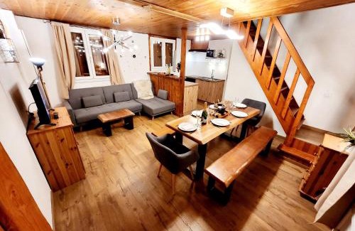 Seyne House | Chalet entier avec spa 6 personnes