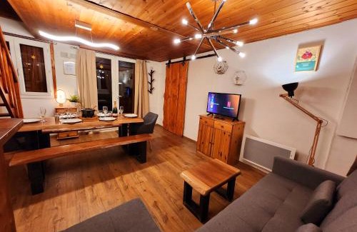 Seyne House | Chalet entier avec spa 6 personnes