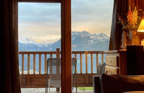 La Rosiere Ski Chalet | Chalet Esquirol (Hermine) - Ski-in ski-out, exceptional view