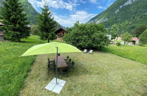 Sixt-Fer-a-Cheval Ski Chalet | Chalet Familial Dans un Village Authentique