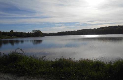 Treignat House | Chalet familial avec terrasse et jeux pour enfants - FR-1-489-400