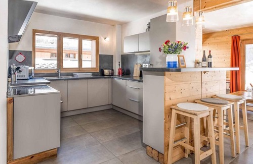 Val-d'Isere Ski Chalet | Chalet, fitness, sauna, terrace, balcony, fireplace or stove, parking, tv, ski locker, 230m²