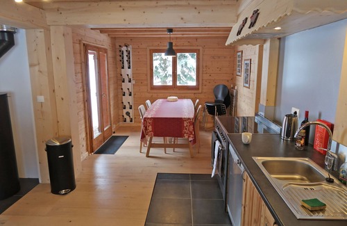 La Chapelle-d'Abondance Ski Chalet | Chalet Louis ground floor 1 bedroom open plan chalet that sleeps 2