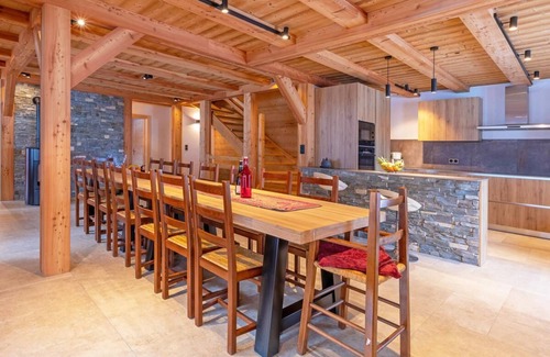 La Chapelle-d'Abondance Ski Chalet | Chalet, wifi, balcony, fireplace or stove, tv, 180m², La Chapelle d'Abondance