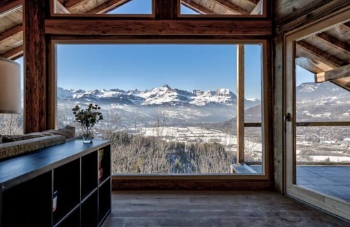 Saint-Gervais-les-Bains Ski Chalet | Chalet - Stunning Views & Walkable to Lifts/Town