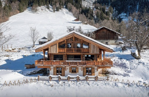 Saint-Gervais-les-Bains Ski Chalet | Chalet Beau Caillou stay for 14 (11 adults) with spa & pool - OVO Network