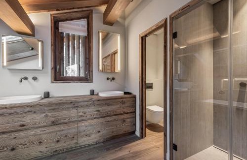 Saint-Martin-de-Belleville Ski Chalet | Chalet skis aux pieds avec bain nordique et hammam, 12-14 pers - FR-1-570-3