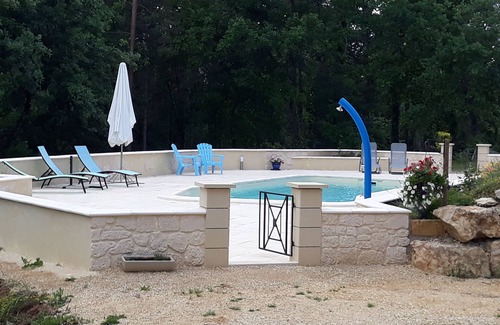 Montignac Ski Chalet | Chalet/gîte Indépendant, 1 Chambre, Piscine, Près de Lascaux IV