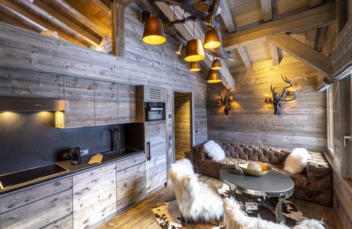 Megeve Ski Chalet | CHALET GRAND PARADIS, comfort, refinement, 7 bedrooms, cinema, SPA, near center