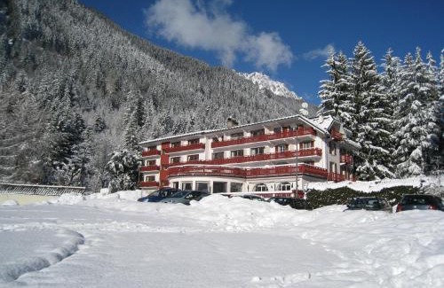 Chamonix City Centre Hotel | Chalet Hôtel La Sapinière