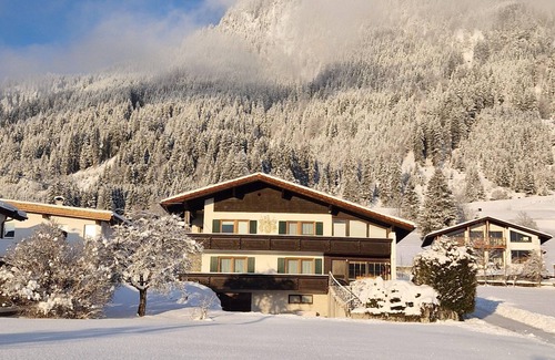 Lechaschau Apartment | Chalet Hosp Reutte - Chalet Hosp