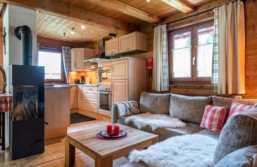 Aschau bei Kirchberg Ski Chalet | Chalet in Kirchberg near Ski Gondola