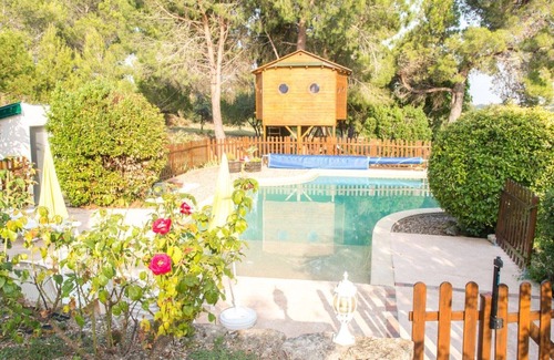 Cazouls-les-Beziers Ski Chalet | Chalet in a peaceful 2 hectare domain with heated swimming pool