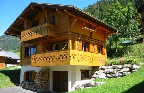 La Chapelle-d'Abondance Ski Chalet | Chalet in the Portes du Soleil