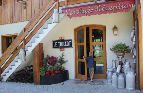 Le Thillot Ski Chalet | Chalet in France with Pool & Jacuzzi