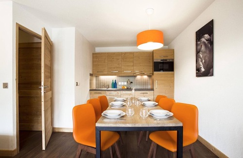 Les Menuires Apartment | Chalet in French Alps with Premium Spa Access