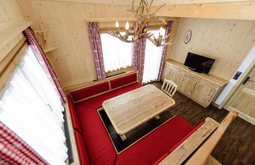 Gaal Ski Chalet | Chalet in Gaal by Ski Slopes & Bathing Pond