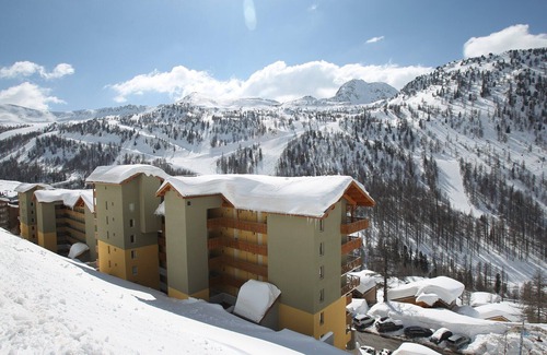 Isola Apartment | Chalet in Isola with Scenic Views