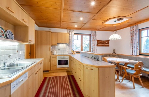Kaltenbach House | Chalet in Kaltenbach near Ski Lift