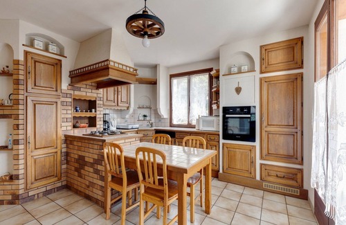 Great Alpine Road House | Chalet in Montagny near Ski Slopes