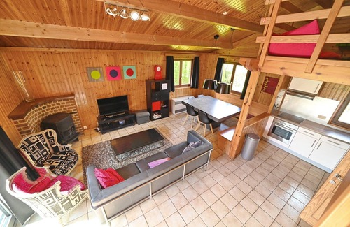 Noiseux House | Chalet in Noiseux with Sauna & Whirlpool