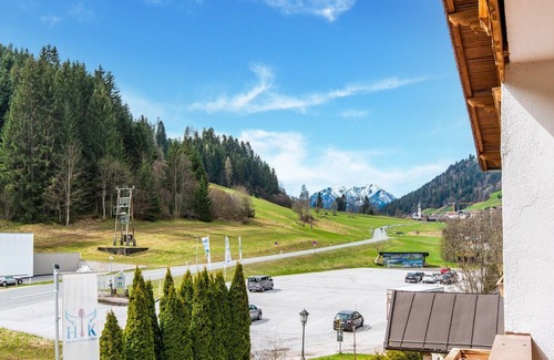 Wildschoenau Apartment | Chalet in Oberau near Ski Slopes