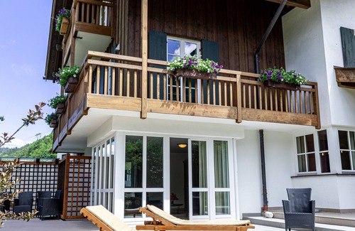 Grainau House | Chalet in the Bavarian Alps cozy and rustic accommodation on 3 floors