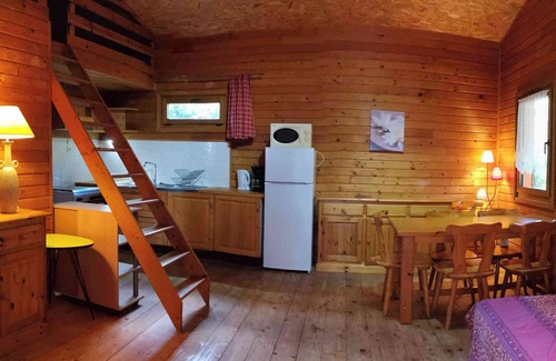 Darbres Ski Chalet | chalet in the nature with swimming-pool and playground