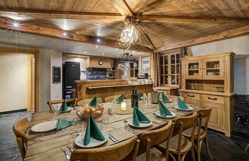 Courchevel Ski Chalet | Chalet Jacques - Courchevel 1550