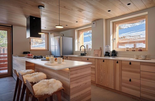 La Clusaz Ski Chalet | Chalet Kintana - Aravis mountain stay with sauna and pool - OVO Network