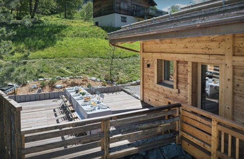 La Clusaz Ski Chalet | Chalet Kintana - Aravis mountain stay with sauna and pool - OVO Network