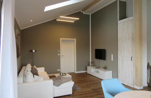 Sinsheim Apartment | Chalet Koop