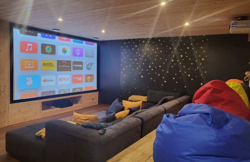 Monetier-les-Bains Ski Chalet | Chalet l'Orion