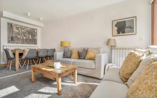 Formigal Ski Chalet | Chalet La Aldea Confort