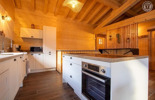 Villard-sur-Doron House | Chalet LA Devie - Villard SUR Doron