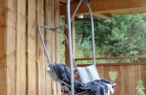 Les Brevieres Ski Chalet | Chalet La Fontanette, Sauna, Jacuzzi, 300 m from the slopes.