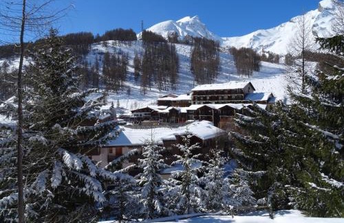 Allos Ski Chalet | Chalet La Foux d Allos centre Station