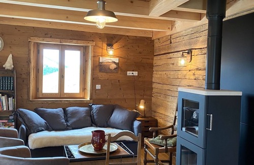 Manigod Ski Chalet | Chalet La Trafolée : summer in the mountain pastures, winter next to the slopes.