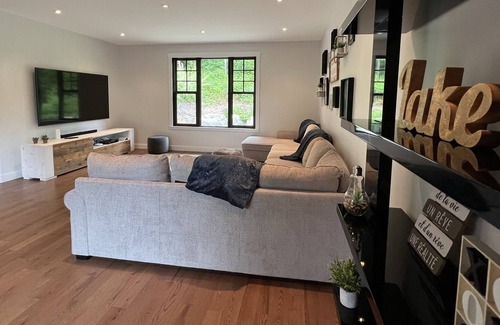 Saint-Faustin-Lac-Carre Cottage | Chalet Le 121 - Your home away from home!
