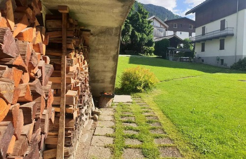 Areches Apartment | Chalet Le Benetton - Charming apartment in the heart of the village of Arêches - Ideal for 4 people