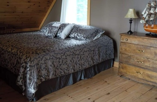 Val-des-Lacs Ski Chalet | Chalet Le P'tit Prince Tremblant