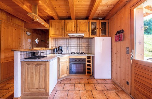 Crest-Voland Ski Chalet | Chalet 'Le Paccaly' with Mountain View, Private Terrace and Wi-Fi