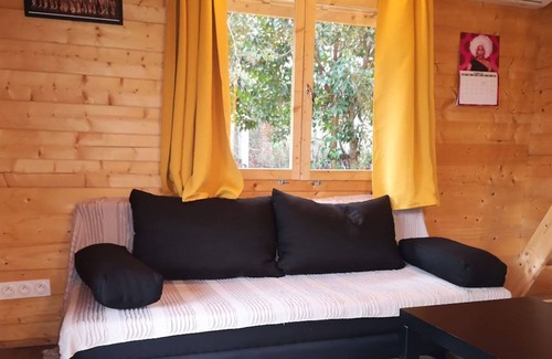Route d'Arles Ski Chalet | Chalet 'Le Petit Shantay Youstay' with Private Terrace, Wi-Fi and Air Conditioning