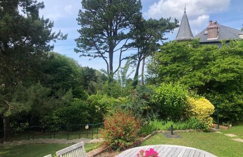 Saint-Leonard Ski Chalet | Chalet les falaises