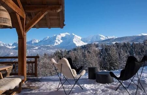 Combloux Ski Chalet | Chalet Les Granges I Luxe I Pool & Sauna I Cinema room