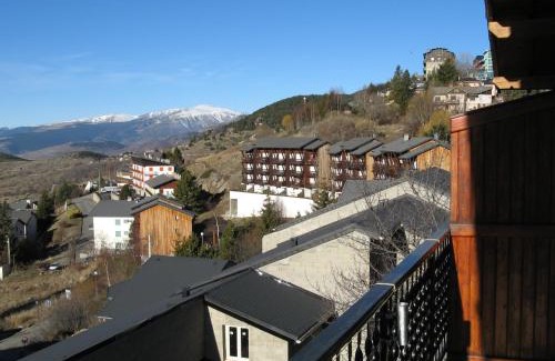 Font-Romeu-Odeillo-Via Apartment | Chalet les lupins-T3