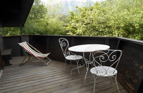 Mont-Dore Ski Chalet | Chalet 'Les Sonnailles' with Mountain View, Shared Garden and Wi-Fi