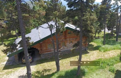 Superbolquere Ski Chalet | Chalet les SORBIERS, en rondins, classé 4*étoiles